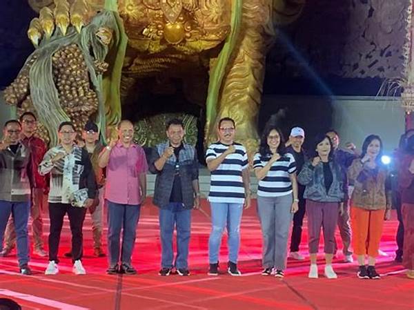 Buleleng Festival Angkat Semangat Tenun Lokal Lewat Lomba Fashion Etno