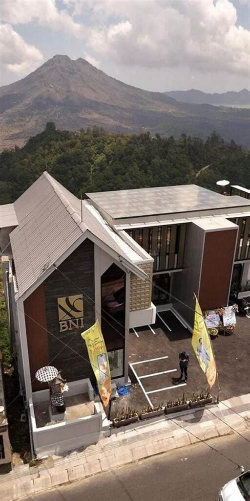 Tv Digital Di Bali Utara: Inovasi Atau Ajang Promosi Politik Lokal?