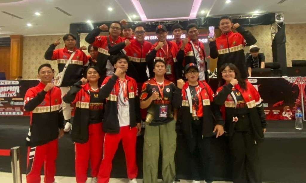 Buleleng petik tiga emas