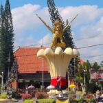 Patung Ikonik Singa Ambara Raja